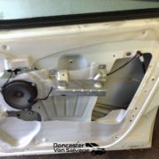VAUXHALL COMBO / DOBLO 2016 FRONT DOOR O/S DRIVERS SIDE / RIGHT HAND SIDE WHITE