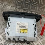 VW CRAFTER RADIO CD PLAYER A0048204086 / HVW9068201186