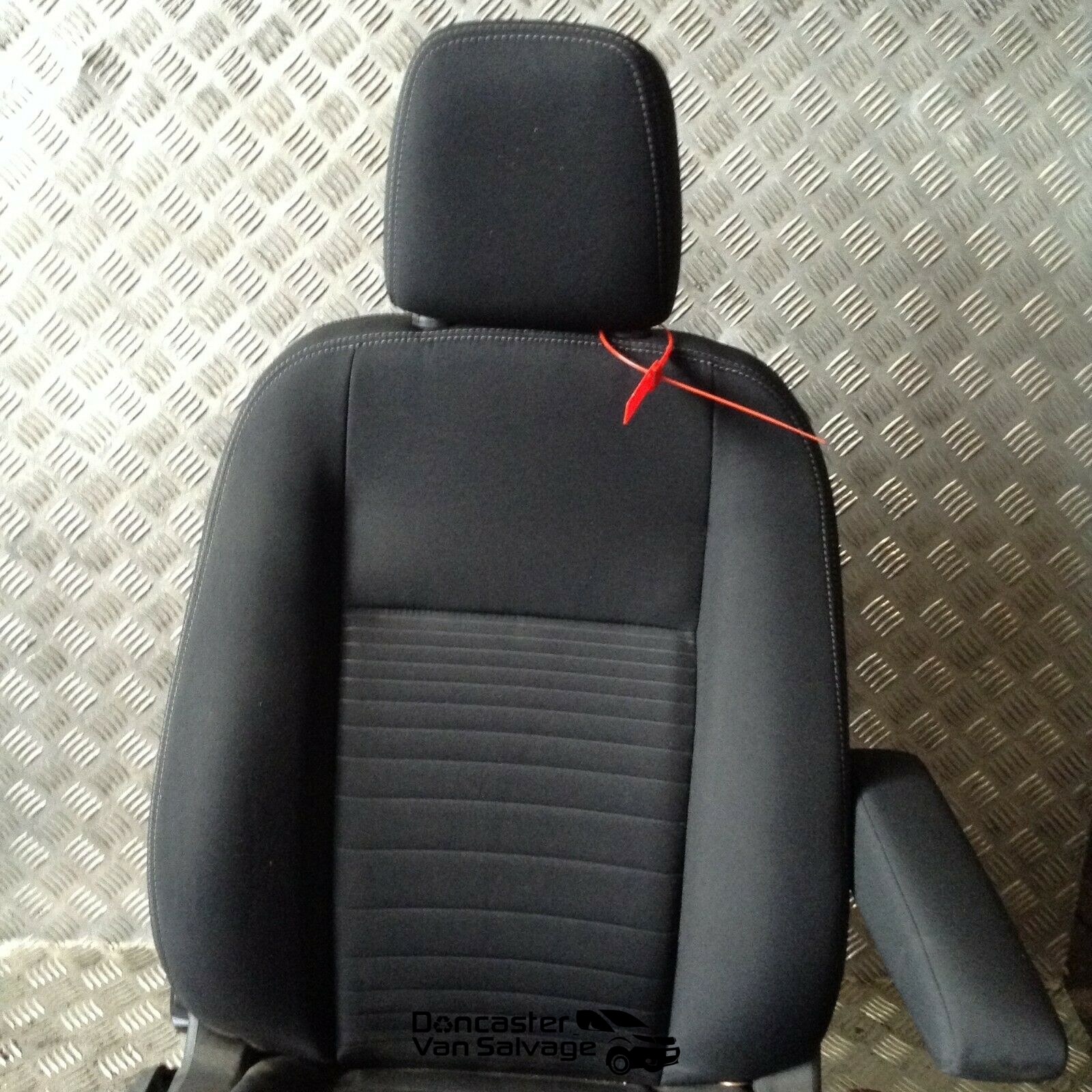 Ford Transit Custom Tourneo MK8 Passenger Seat V363 Armrest Traxon