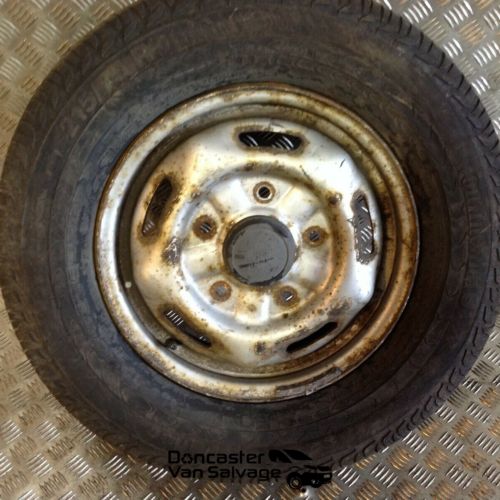 FORD-TRANSIT-MK7-SWB-SINGLE-WHEEL-FITTED-WITH-19570R15C-CONTINENTAL-TYRE-9MM-174783379449